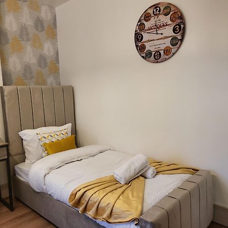 Country Style Modern Self Catering 3 Bedroom Bungalow In Blackpool Exterior foto